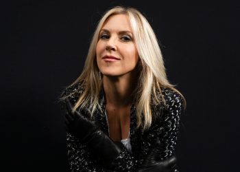 Mandatory Credit: Photo by Willy Sanjuan/Invision/AP/Shutterstock (10441061j)
This photo shows singer-songwriter Liz Phair posing for a portrait to promote her memoir "Horror Stories," in Los Angeles
Liz Phair Portrait Session, Los Angeles, USA - 04 Oct 2019